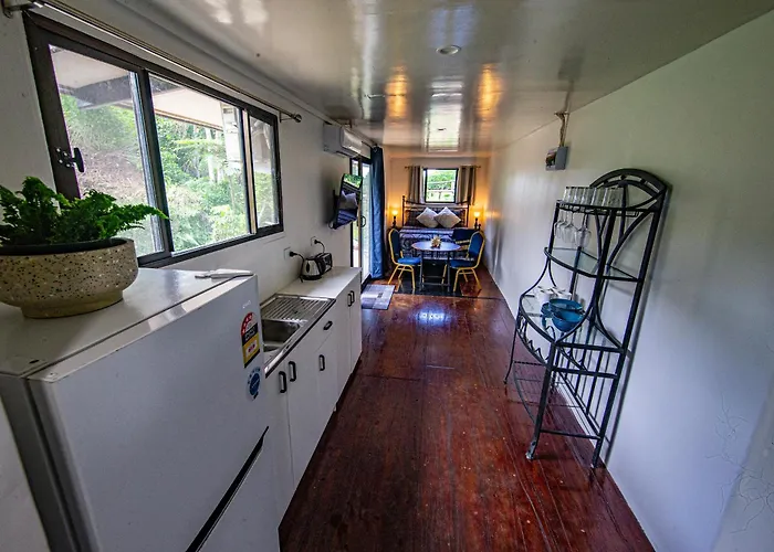 Maui Creek Bures Tiny Home By The Creek!